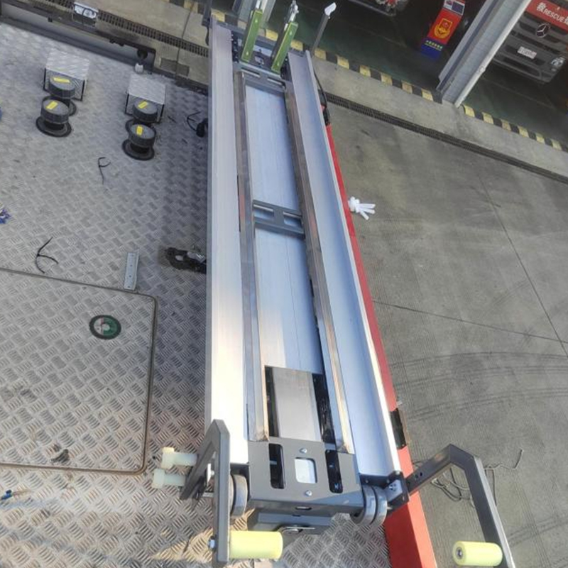 電動消防車のはしごラック